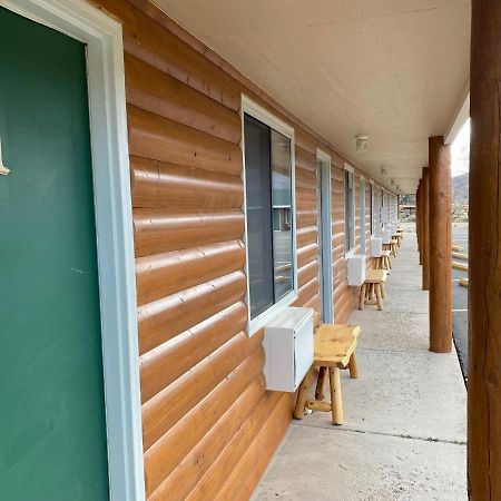 Green Creek Inn And Rv Park Wapiti Luaran gambar
