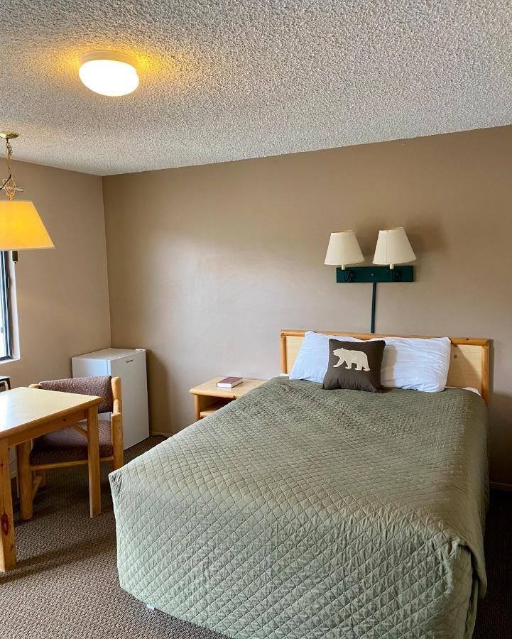 Green Creek Inn And Rv Park Wapiti Luaran gambar
