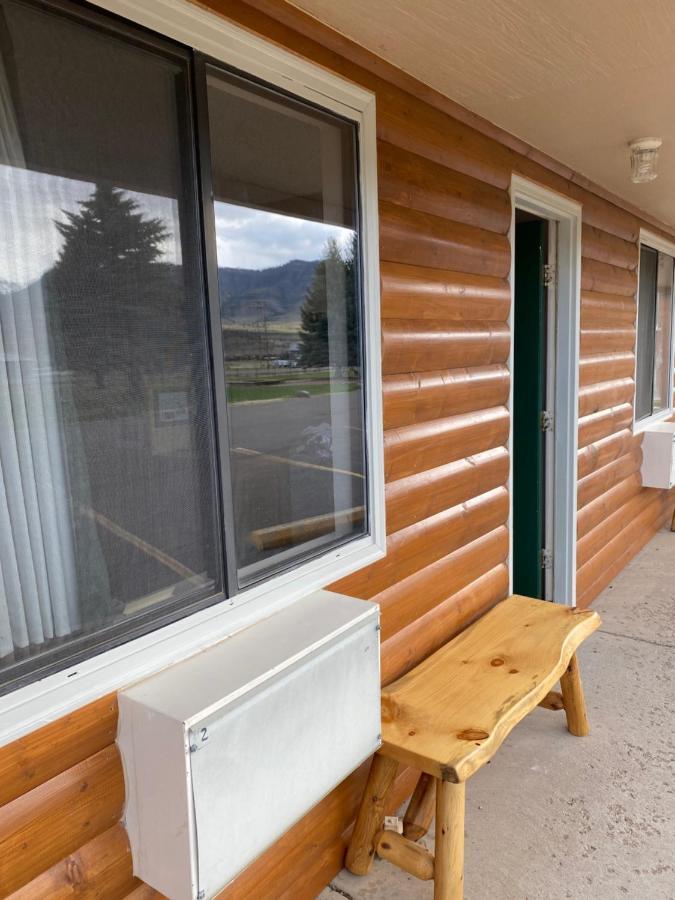 Green Creek Inn And Rv Park Wapiti Luaran gambar