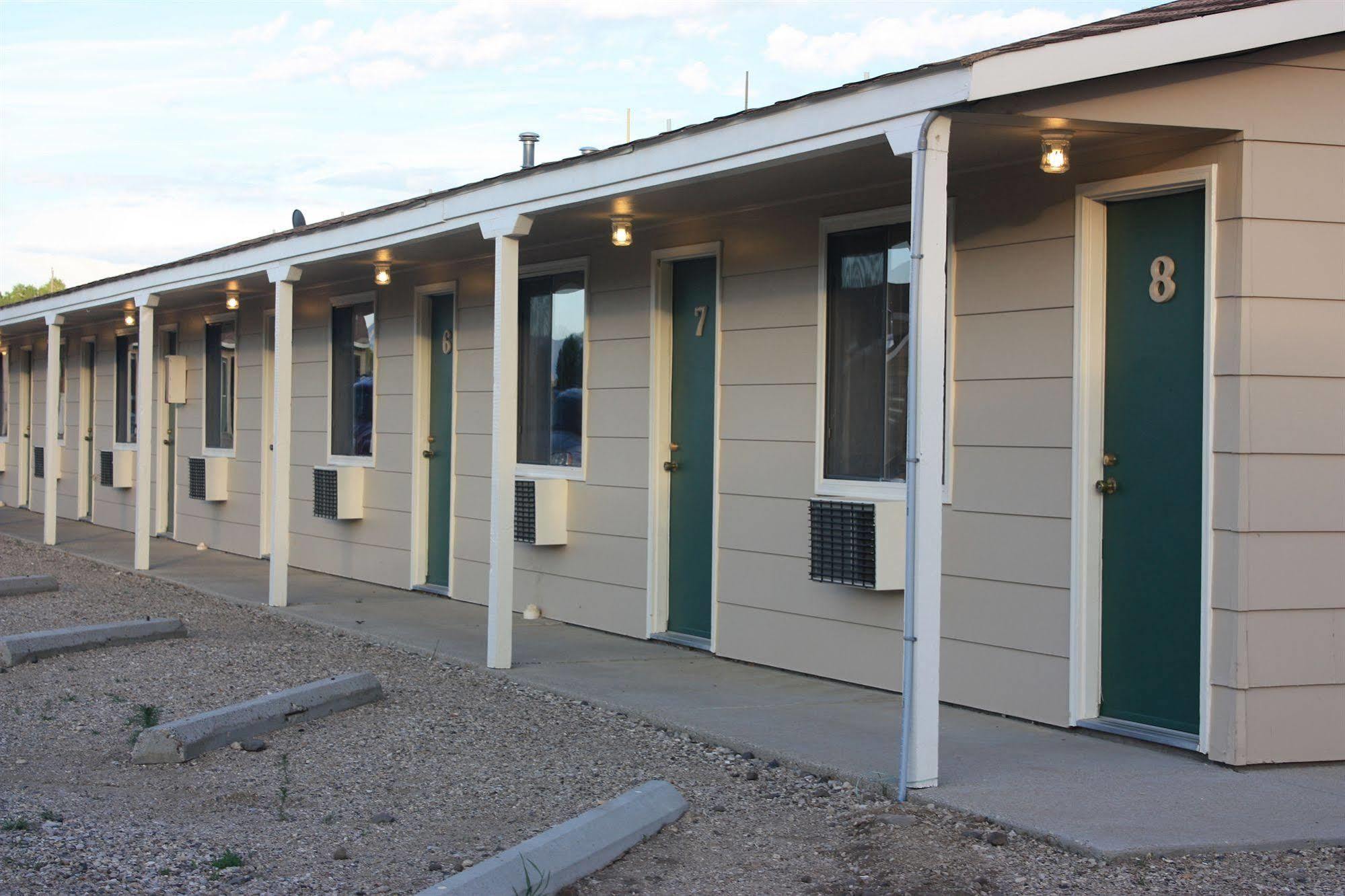Green Creek Inn And Rv Park Wapiti Luaran gambar