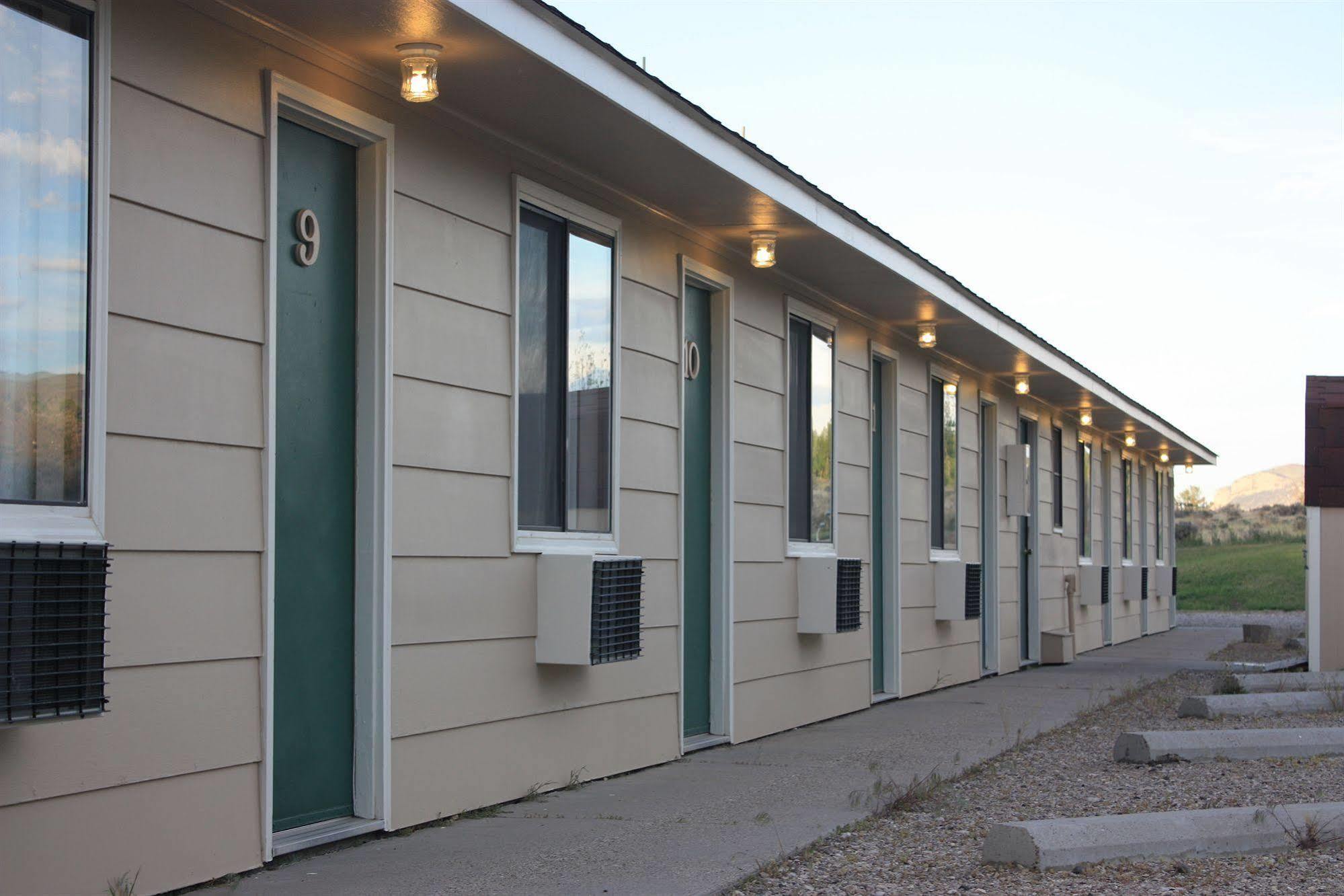 Green Creek Inn And Rv Park Wapiti Luaran gambar