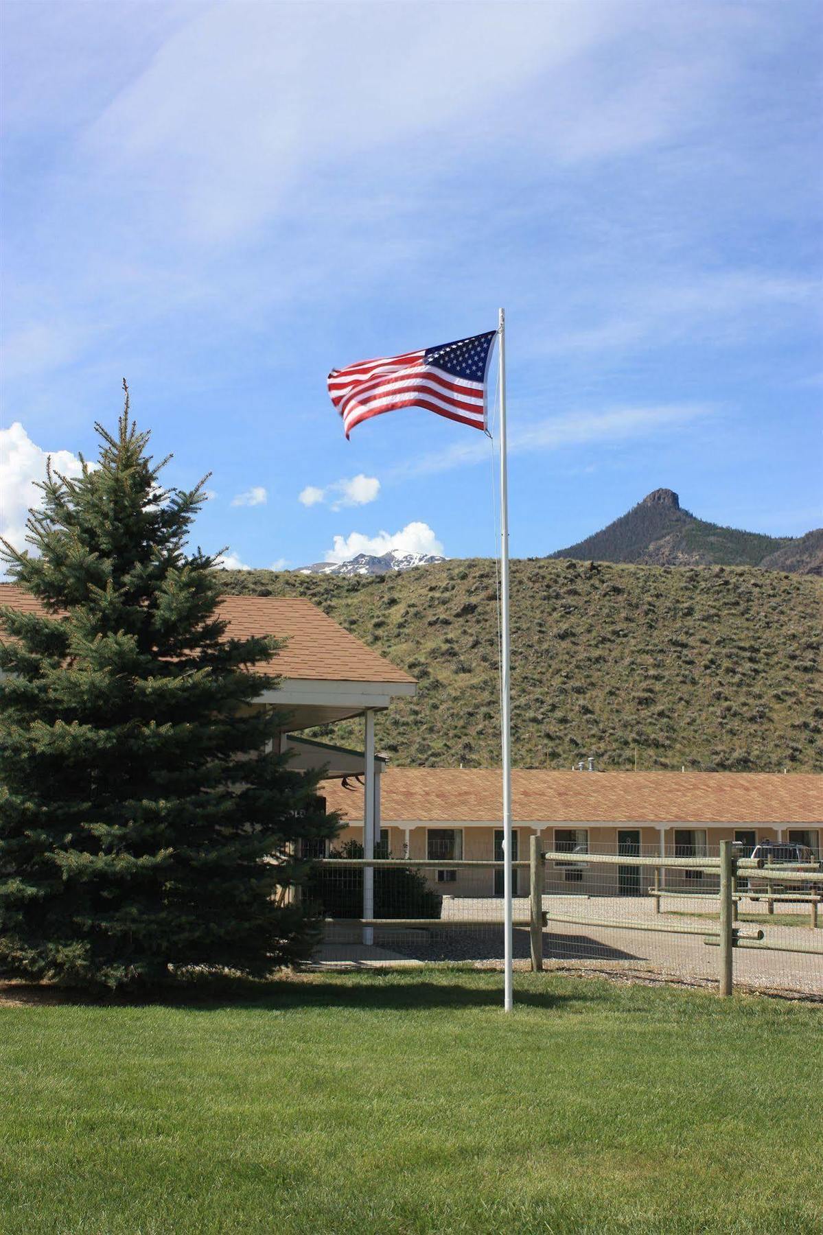 Green Creek Inn And Rv Park Wapiti Luaran gambar